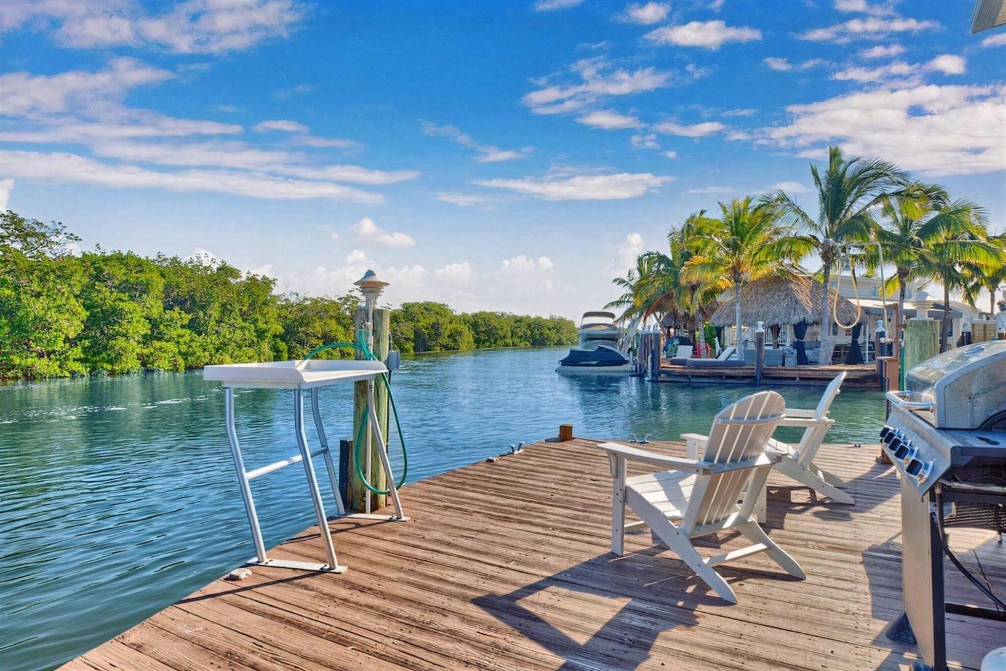Tiny Home On Waterfront, Bay Views, Deck, Pool Jewfish 客房 照片