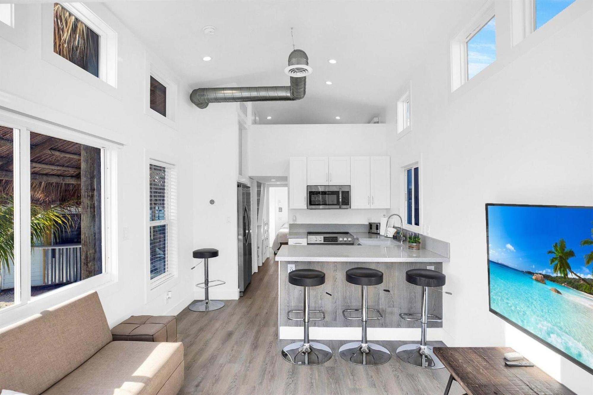Tiny Home On Waterfront, Bay Views, Deck, Pool Jewfish 客房 照片